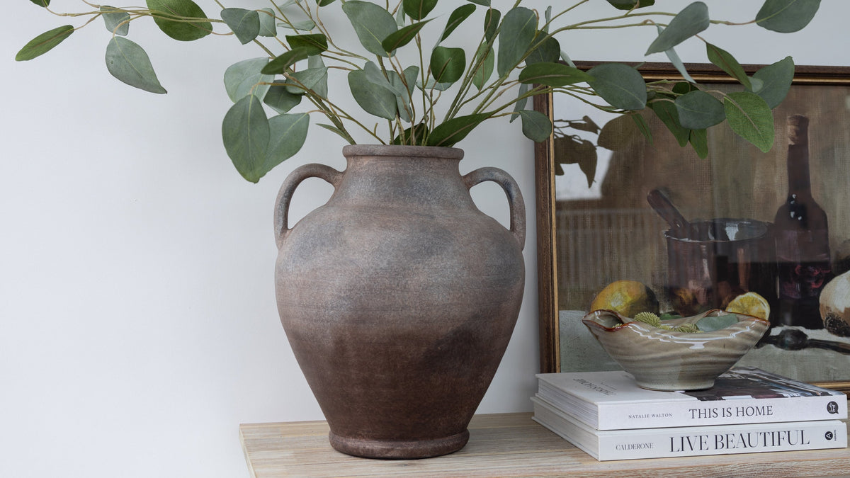 Vases, Pots & Jars