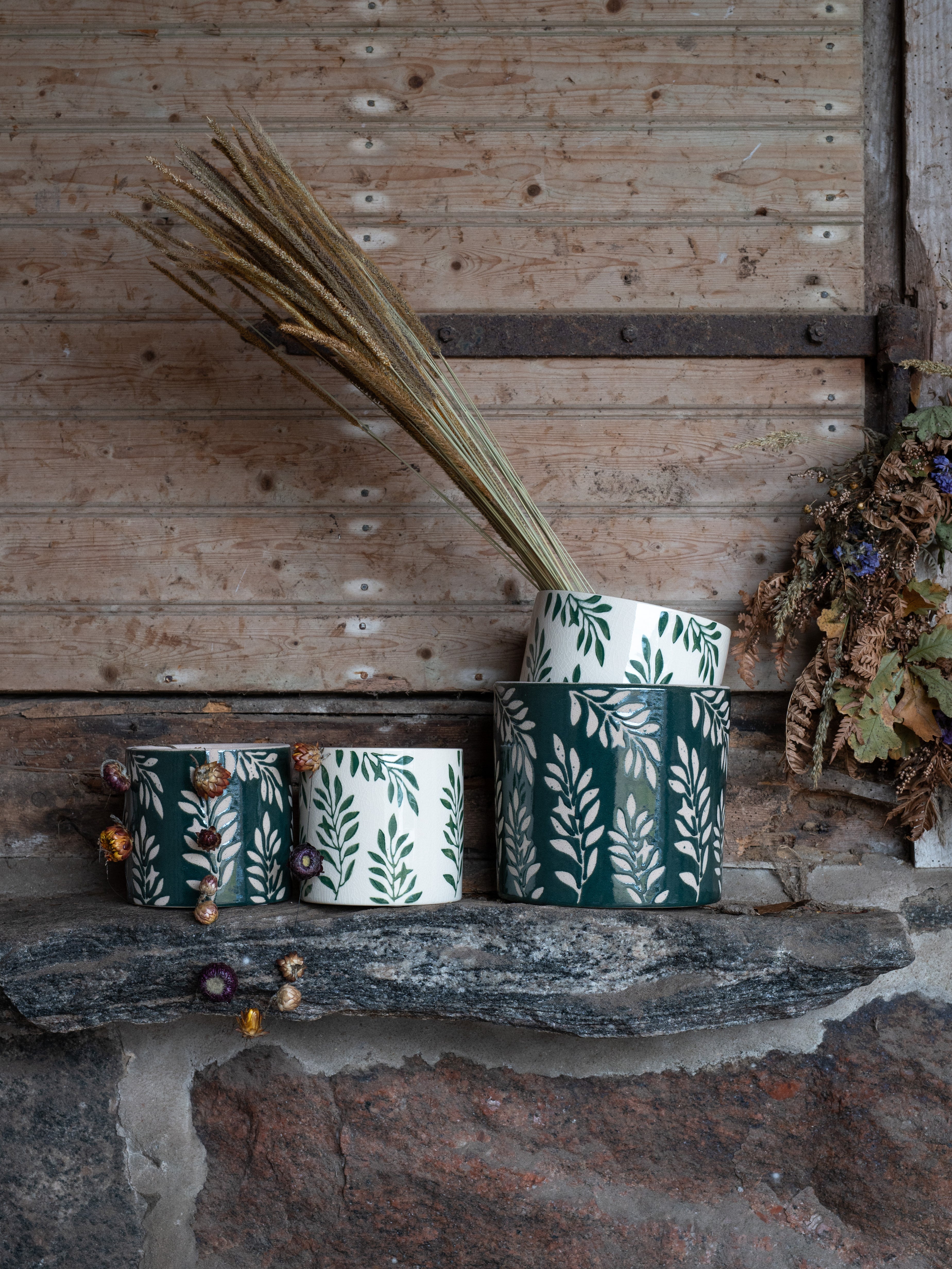 Sanna Green Leaf Pots