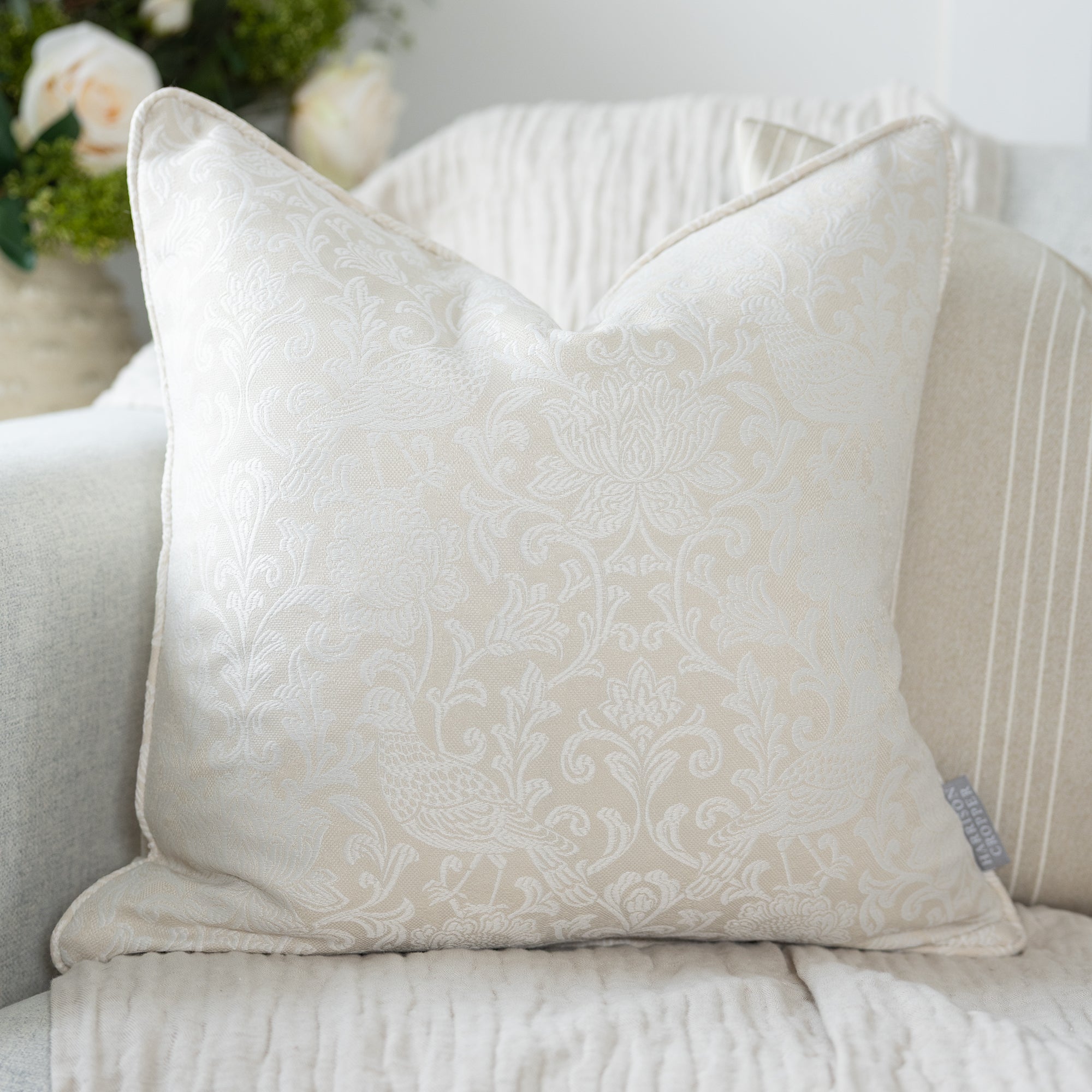Auvergne Natural Cushion