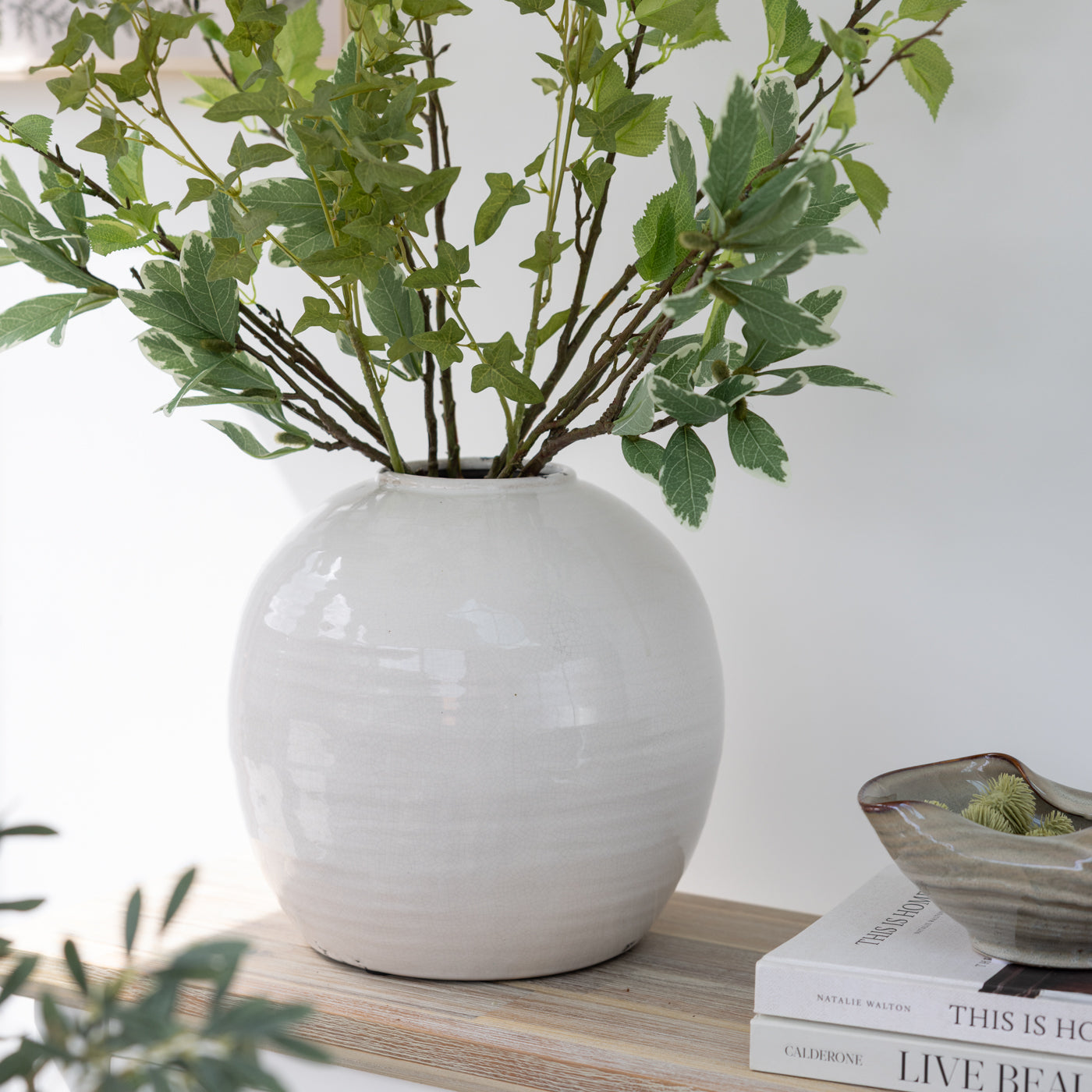 Cream Distressed Glaze Round Vase