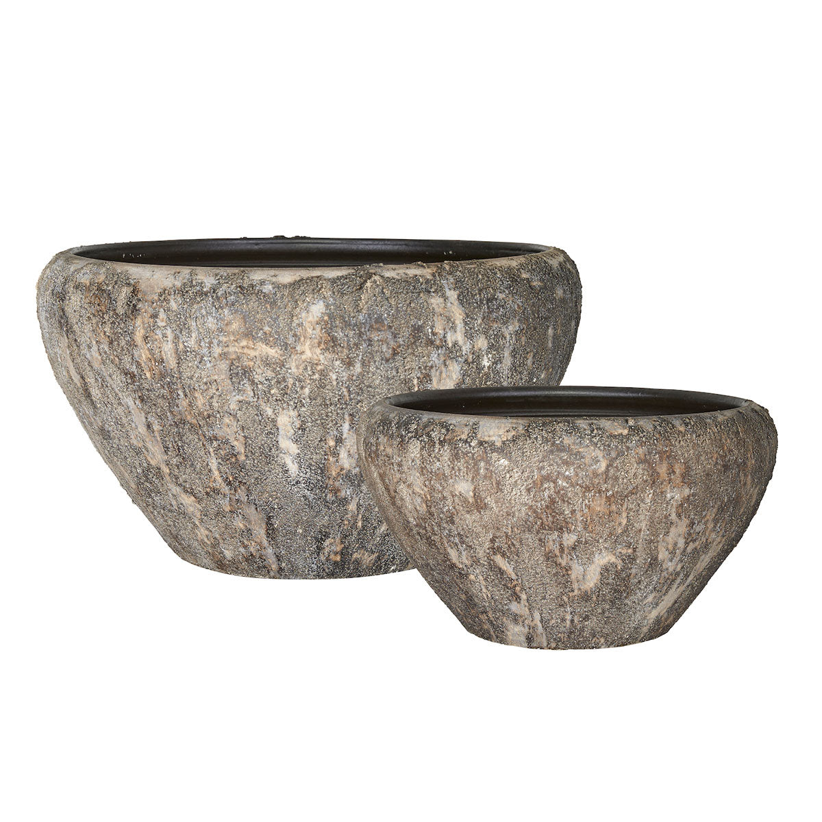 Amora Textured Terracotta Planter