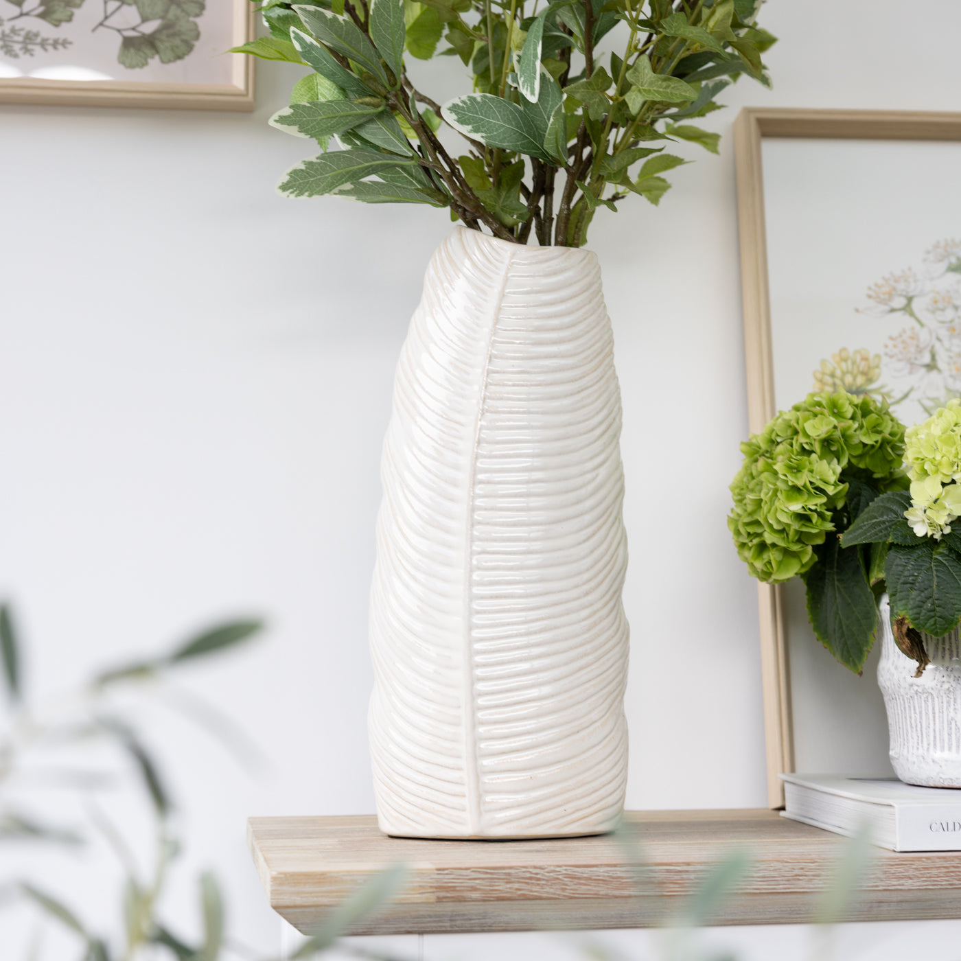 Cream Leaf Textured Ceramic Vase