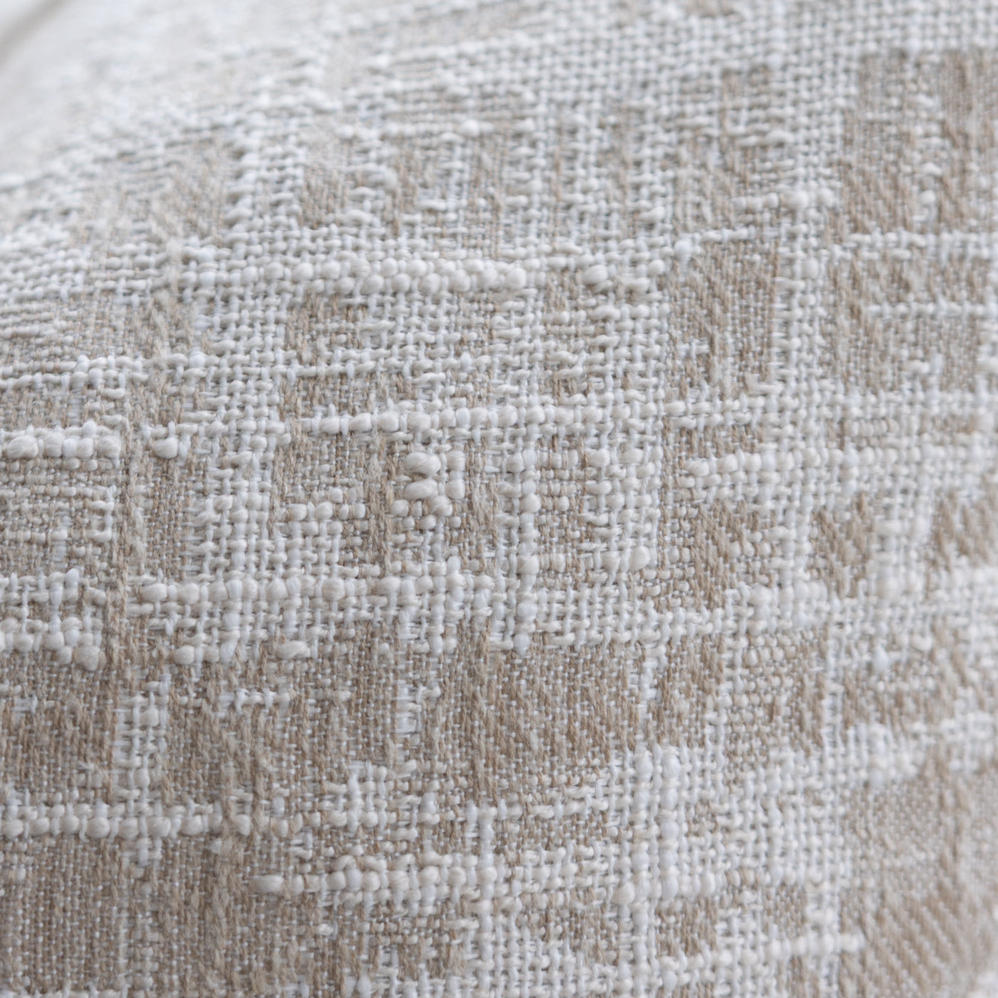 Carden Pebble Cushion