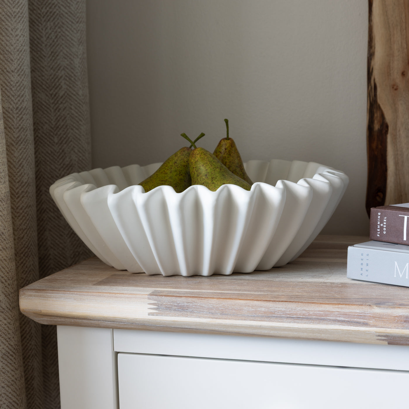 White Chalk Waved Bowl