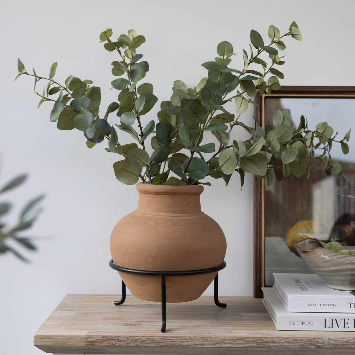 Terracotta Pot with Black Metal Stand