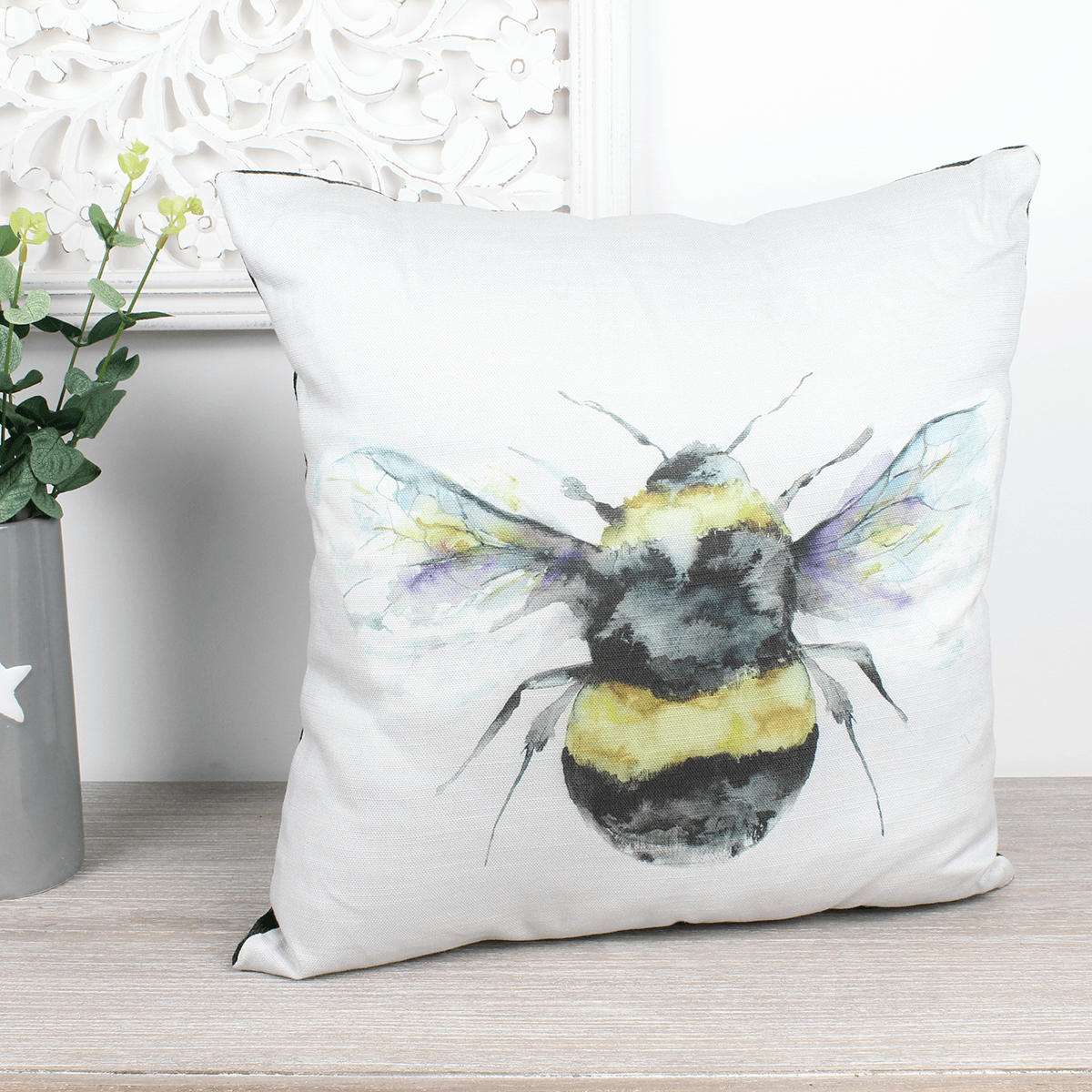 Lorient Collection Bee Silver Cushion