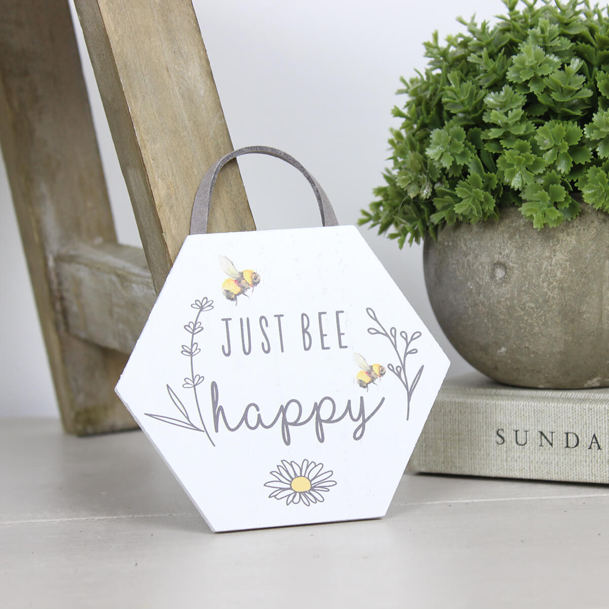 Bee Quote Hangers