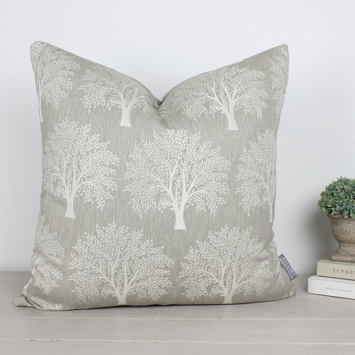 Levanto Stone Cushion