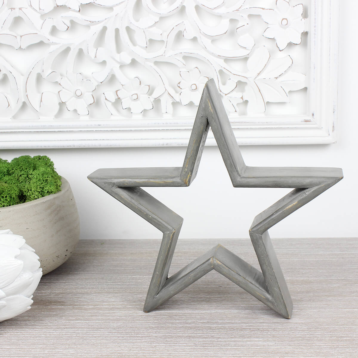 Medium Grey Mango Wood Star