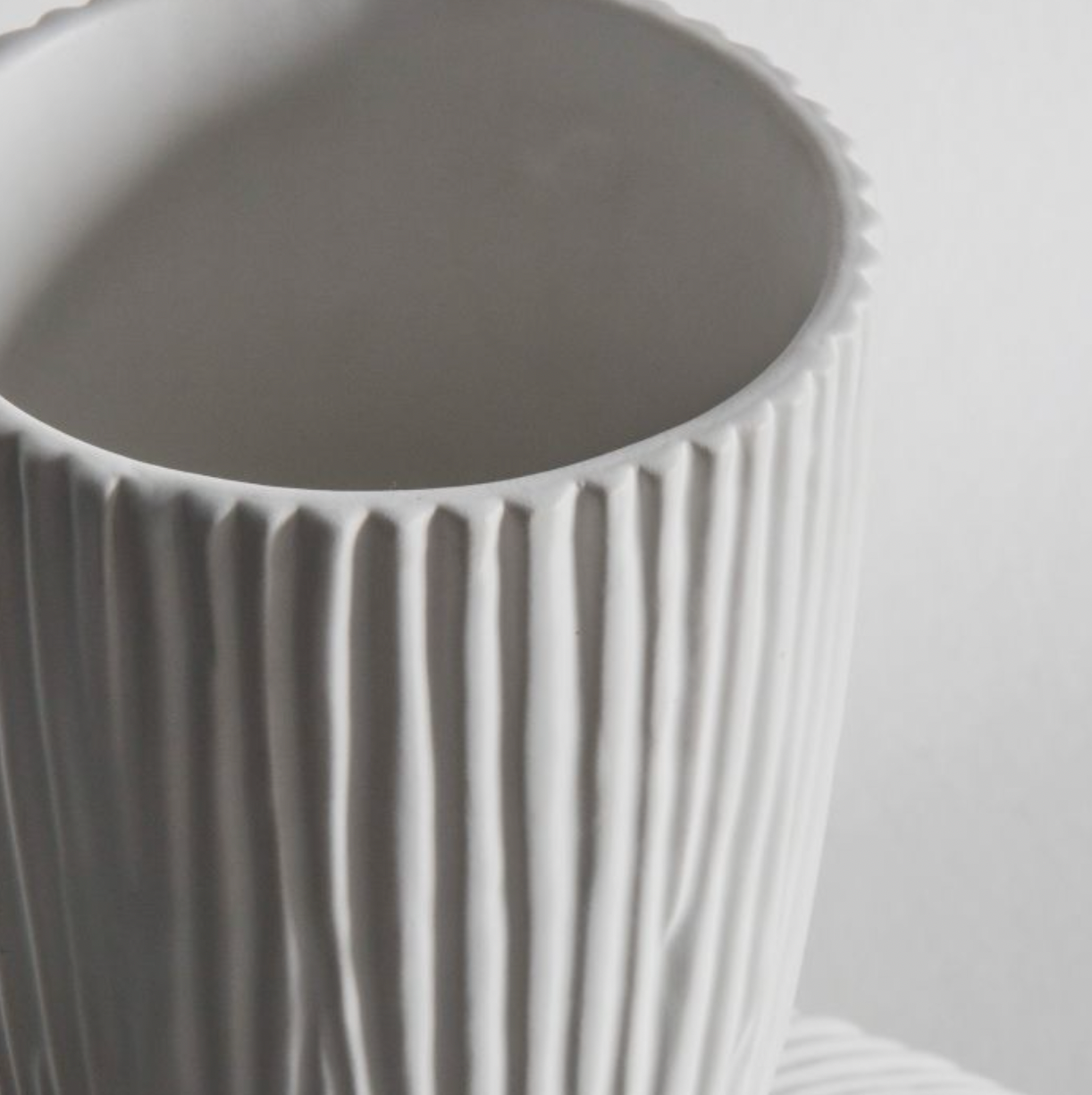Cream Stoneware Honjo Vase