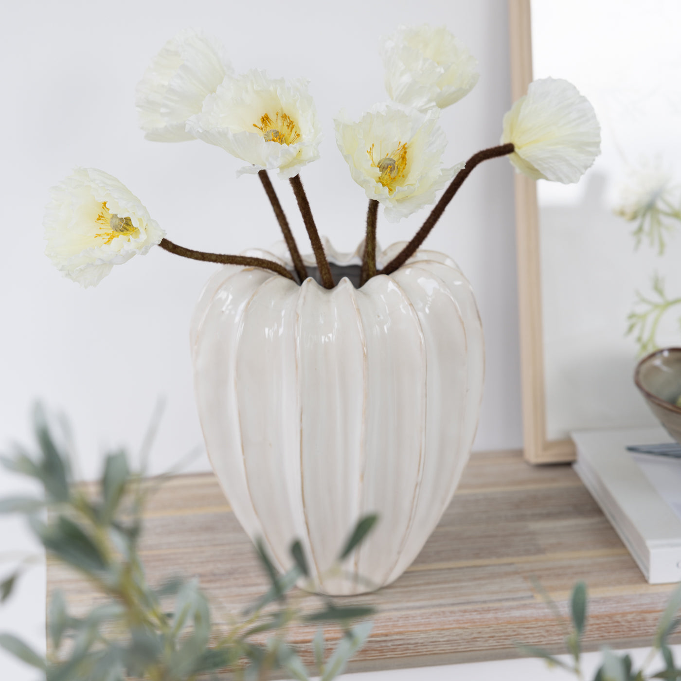 Cream Poppy Stem
