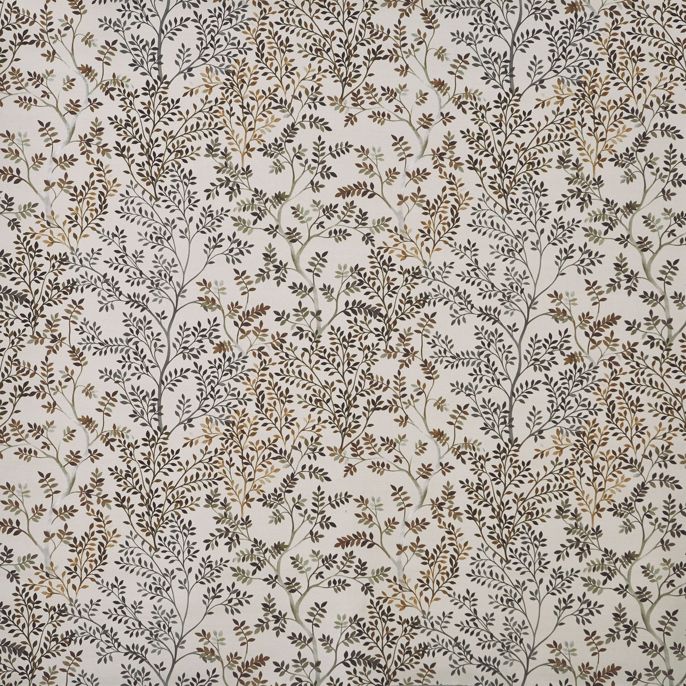 Dickens Gilt Roman Blind