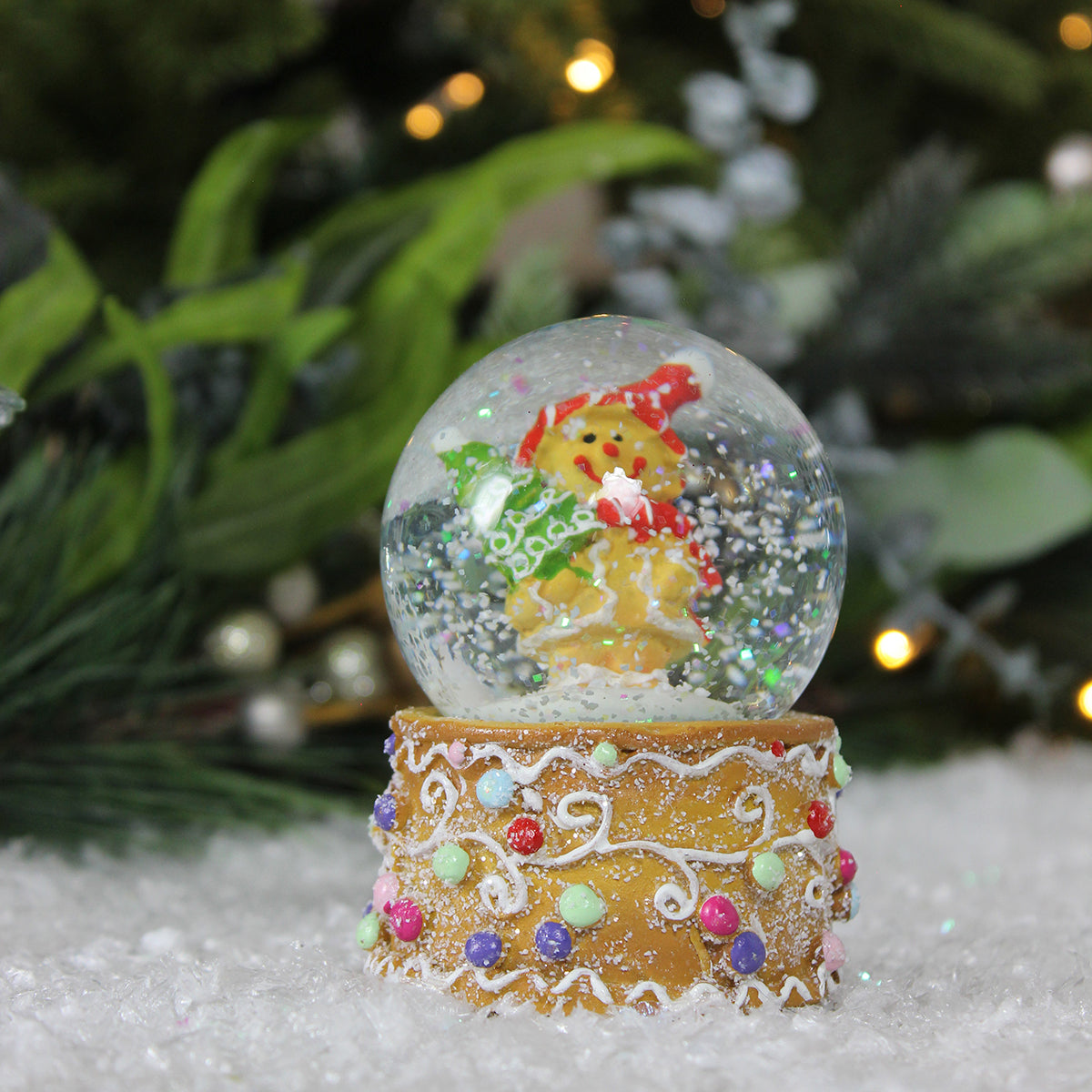 Gingerbread Man Snowglobe