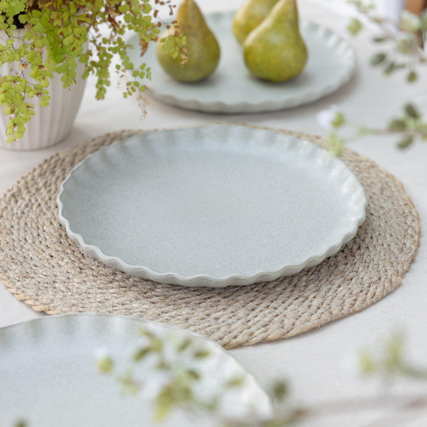Leonor Plate