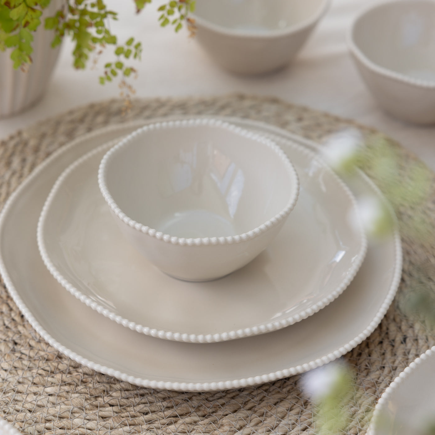 Pebble Beaded Dinner Set | 12 Pieces