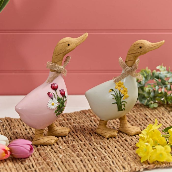 Resin Duck Ornament With Embossed Flowers