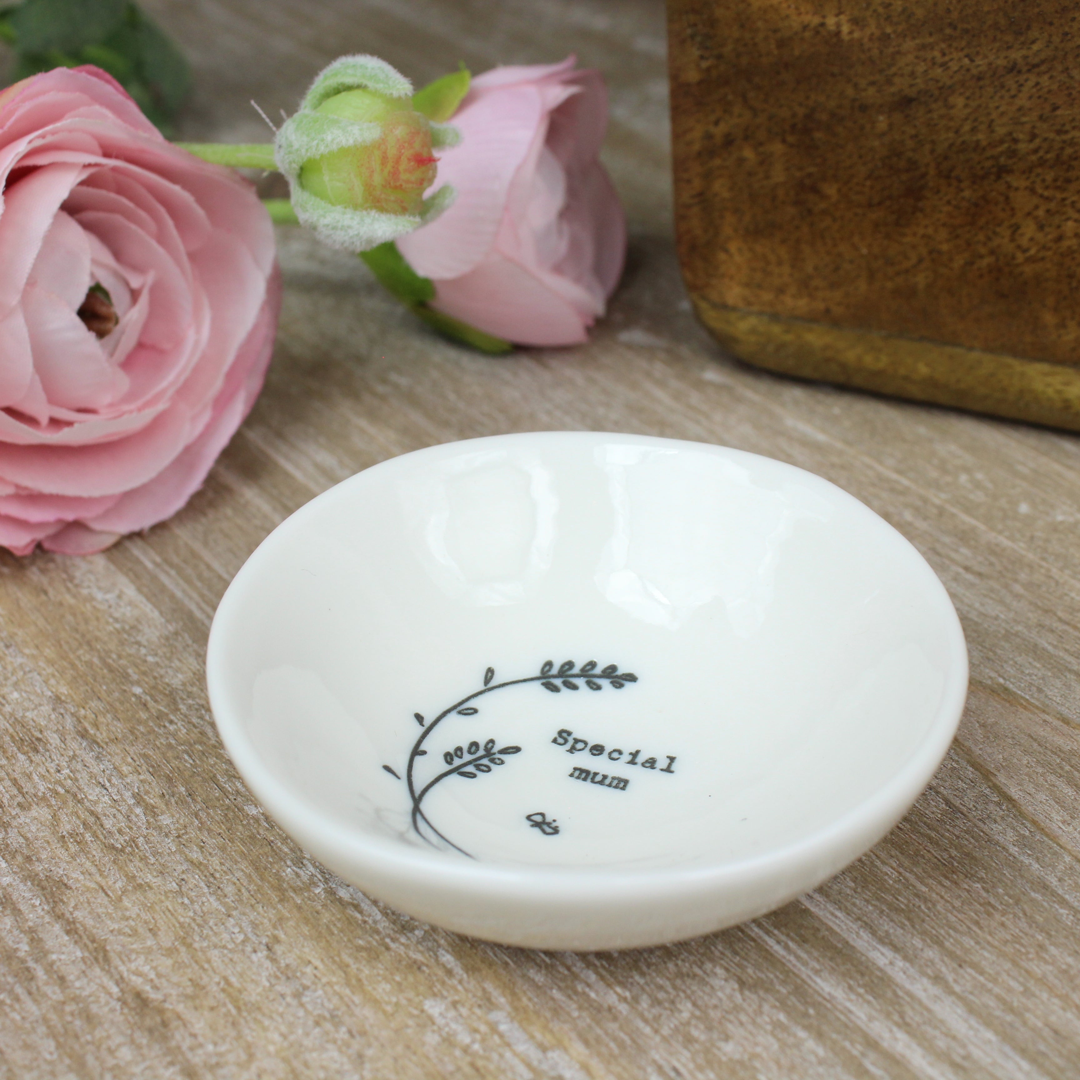 East Of India Special Mum Small Hedgerow Bowl