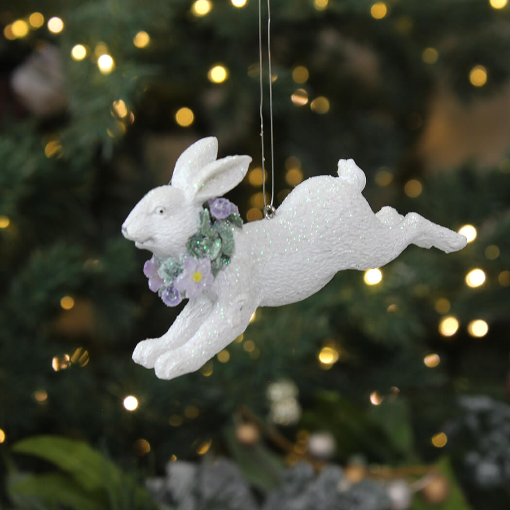 White Resin Hare with Wreath Dec
