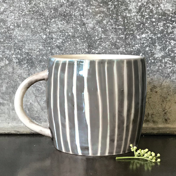 East of India Boxed Rustic Mug with Painted Wash Stripe