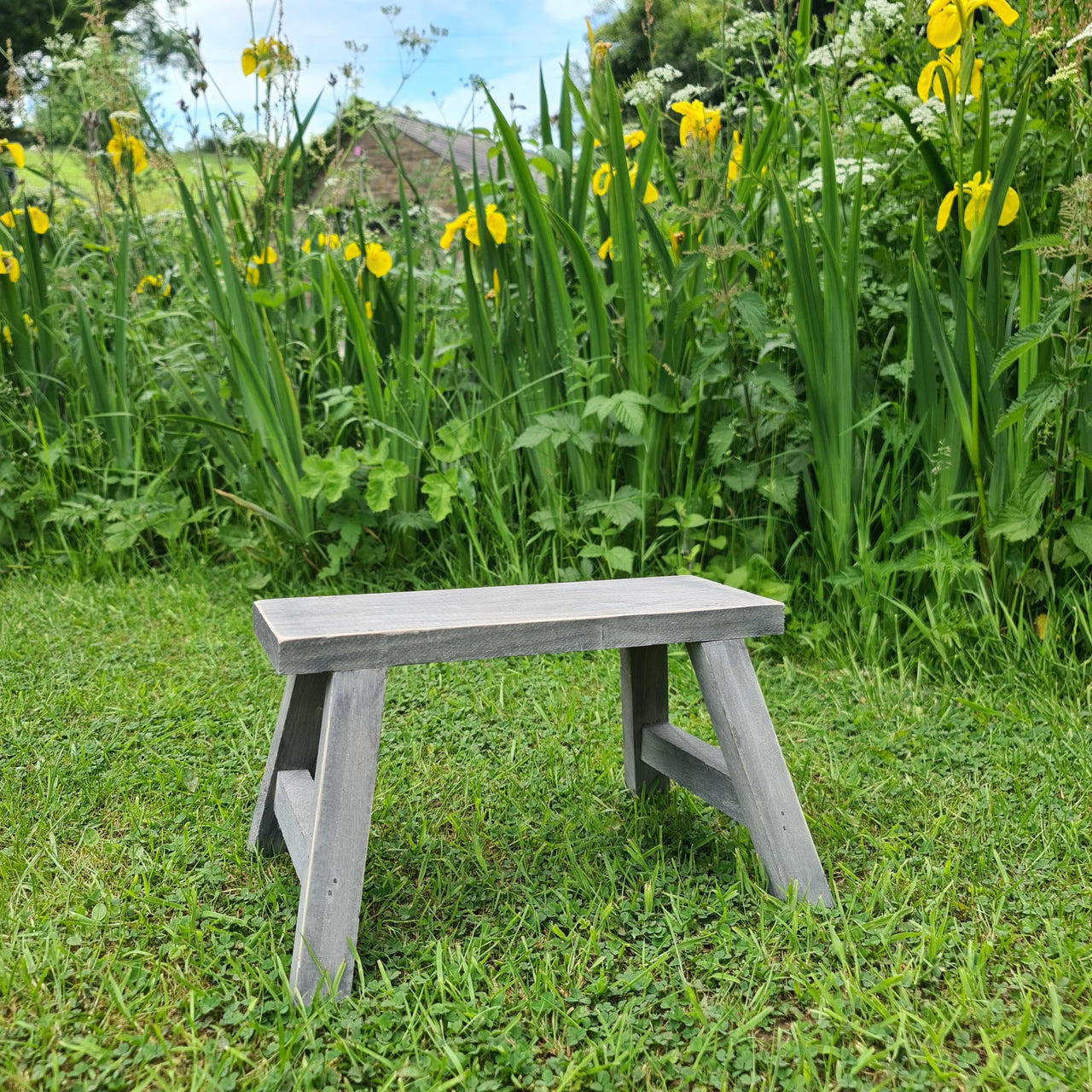Small Wooden Potting Bench