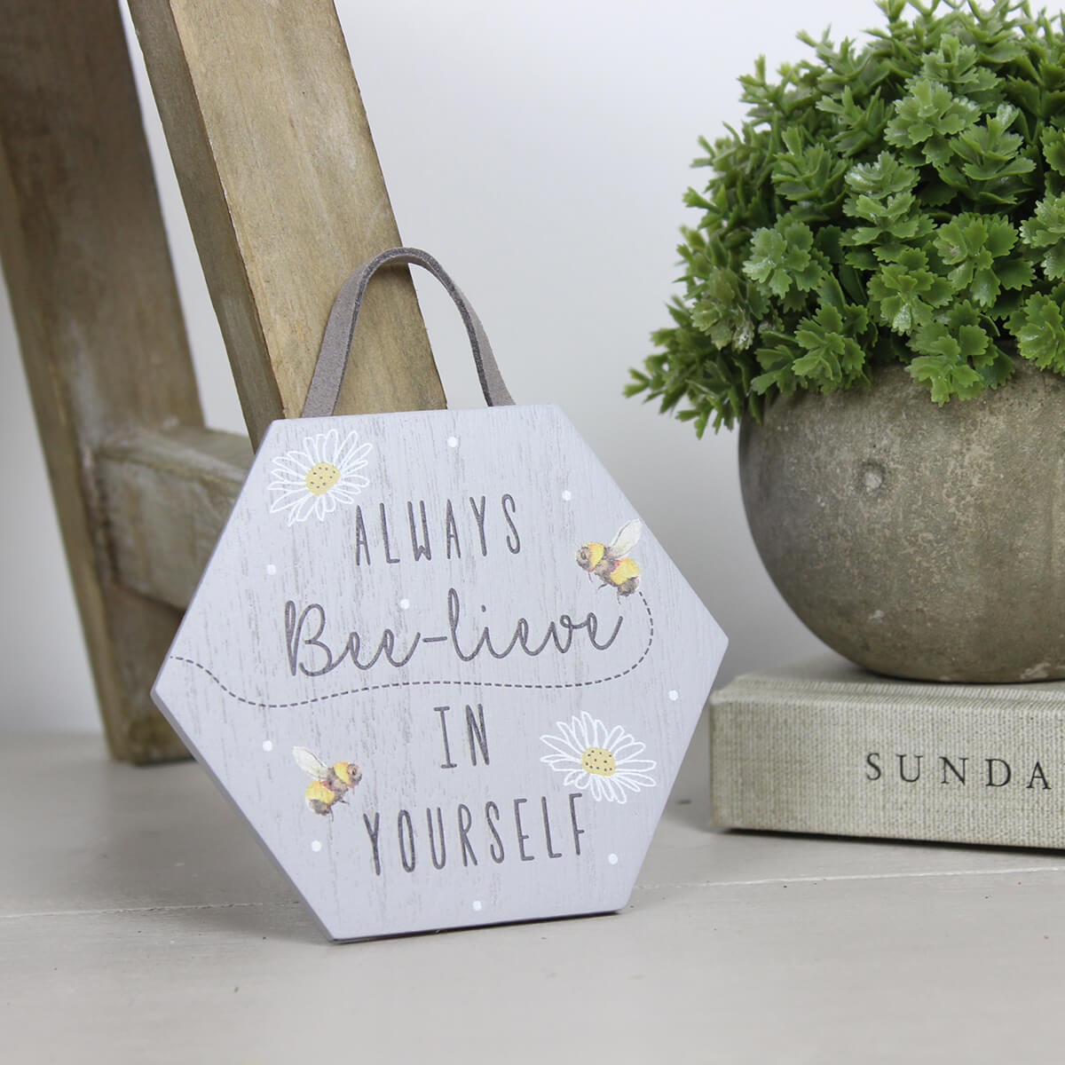 Bee Quote Hangers