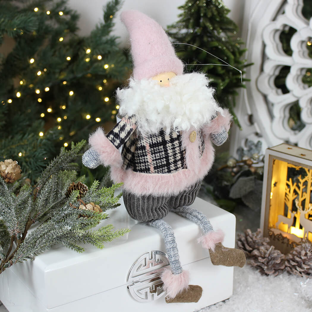 Hanging Santa In Pink Hat