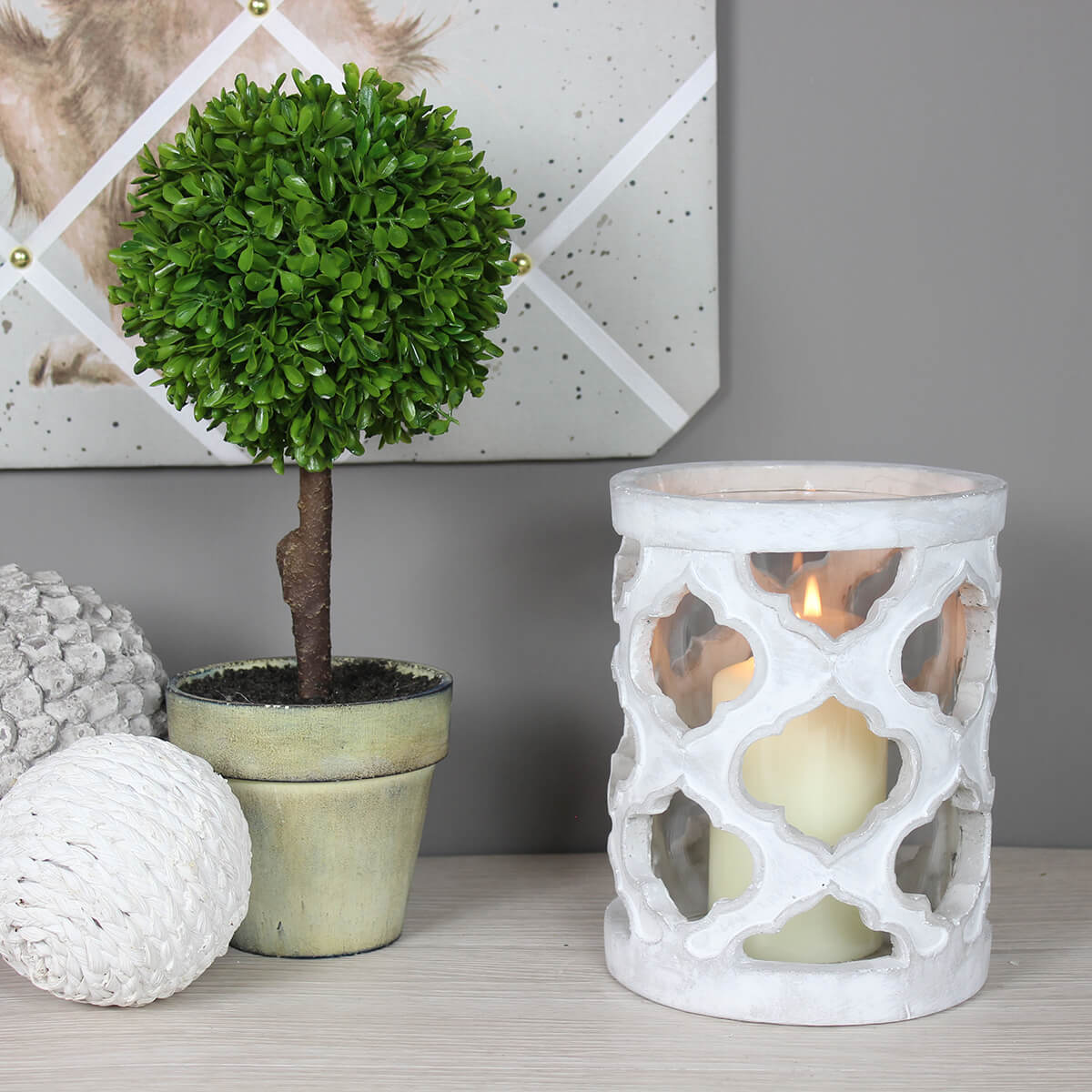 Small Stone Effect Patterned Candle Holder