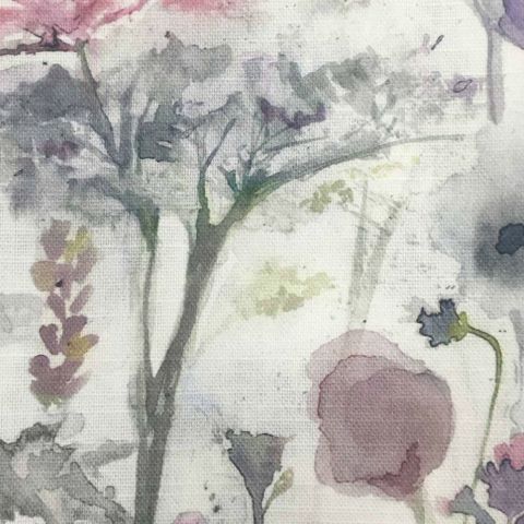 Ilinizas Coral Roman Blind
