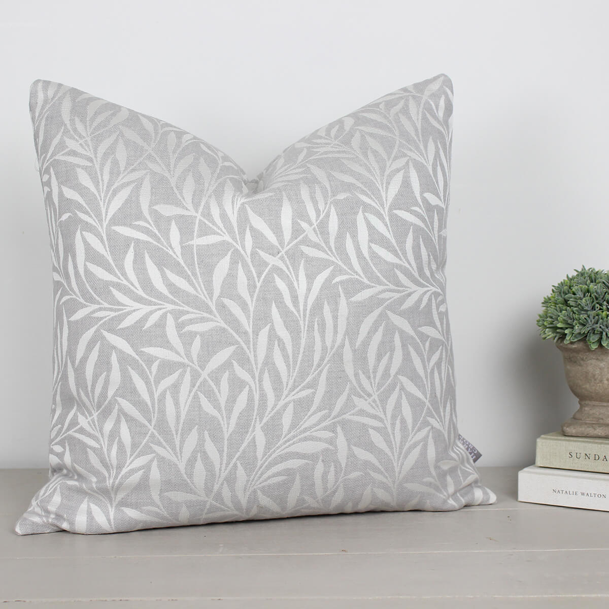 Mandu Natural Cushion