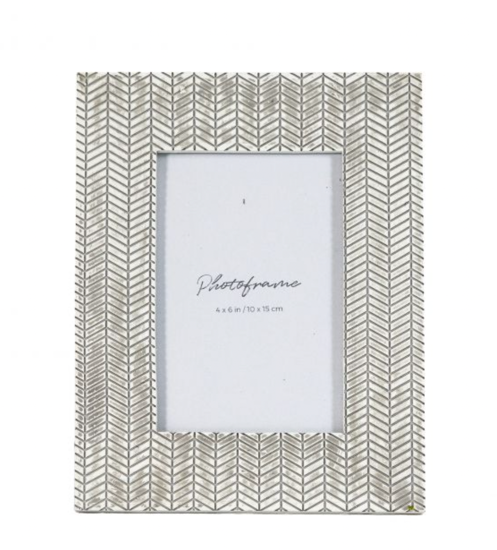 Distressed Grey Manni Photo Frame (4"x6")