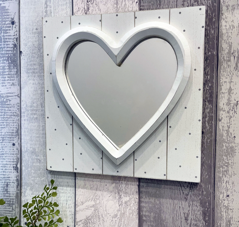 White Spotted 3D Heart Mirror