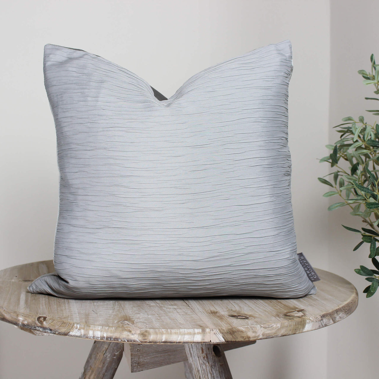 Aria Silver Cushion