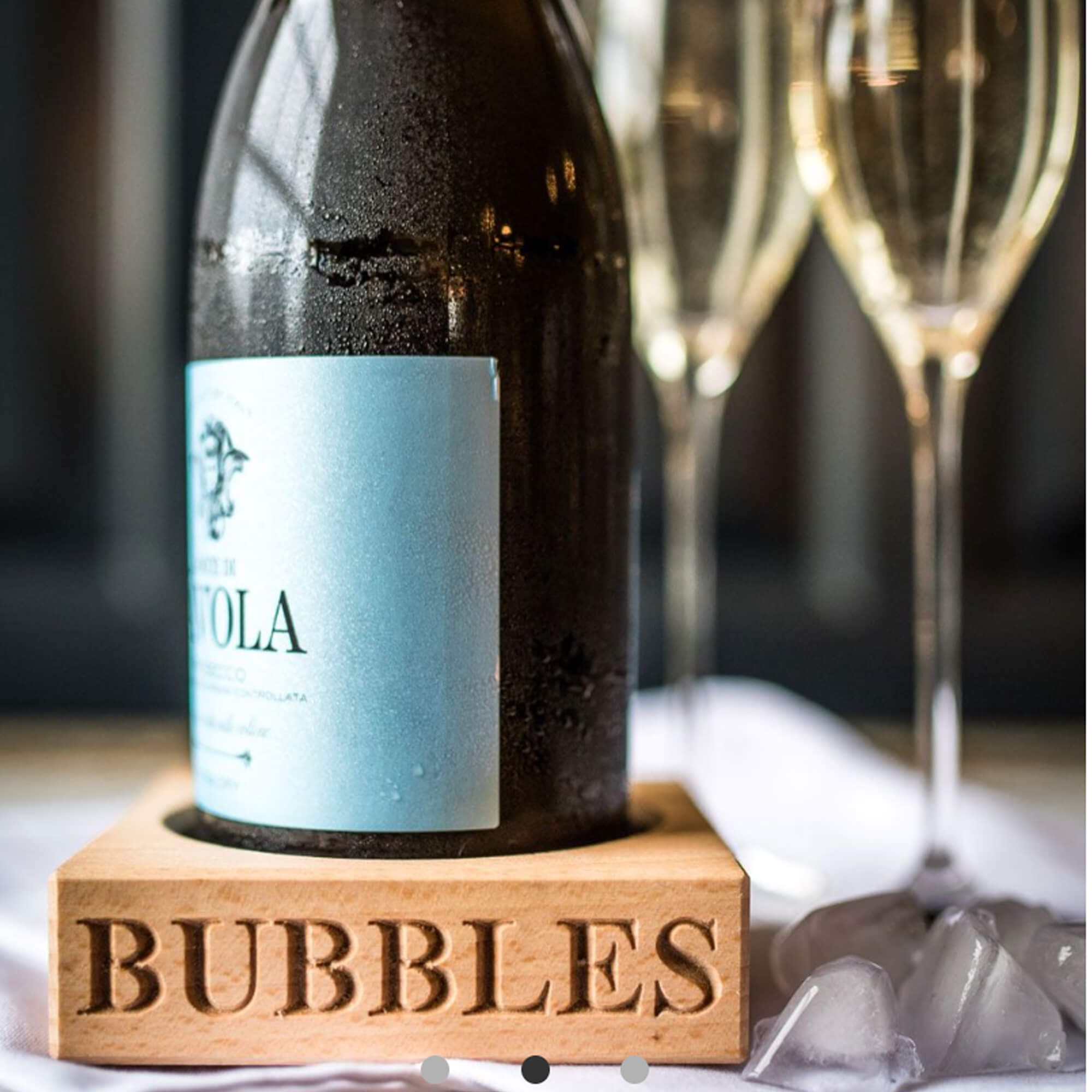 'Bubbles' Bottle Holder