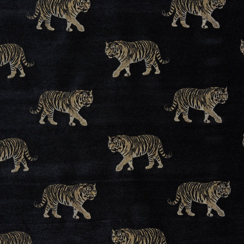 Tiger Noir Roman Blind